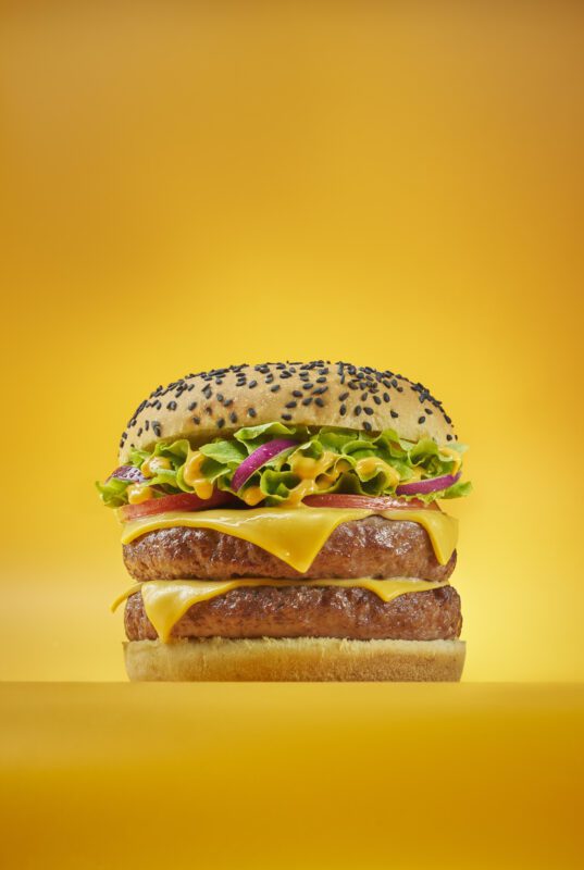Food & Drink Stylist profesional en rodajes y campañas publicitarias.